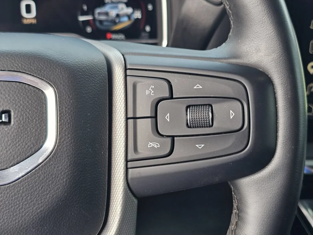 Used 2024 Onyx Black GMC Denali DRW image 25