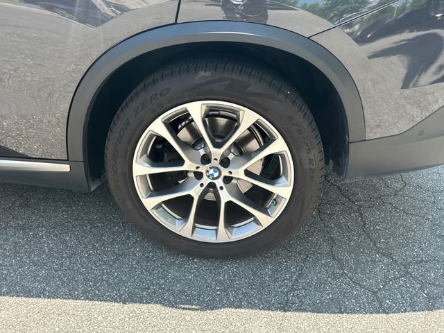 Used 2021 Gray BMW xDrive40i image 20