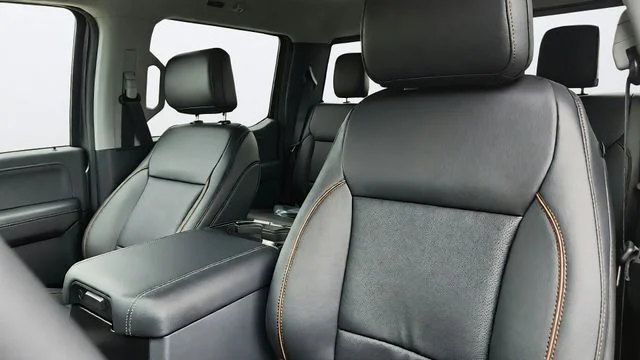 New 2026 Carbonized Gray Metallic Ford F-350® Lariat® image 10