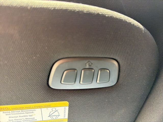 Used 2022 Silver Ford Platinum image 23