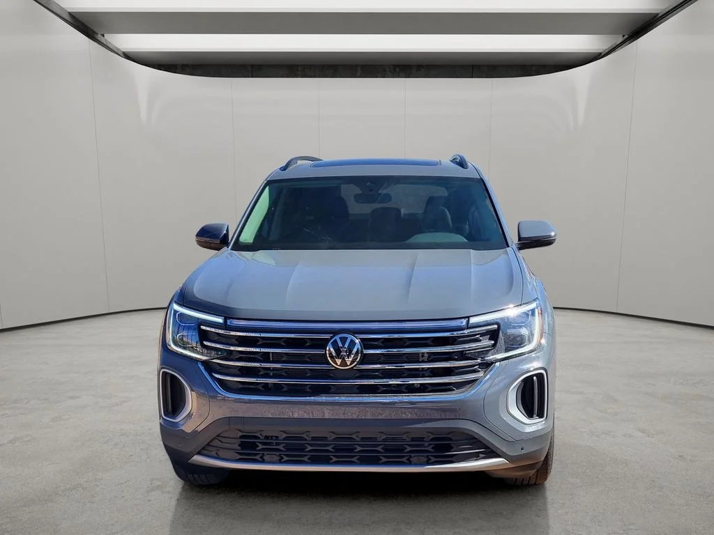 New 2026 Pure Gray Volkswagen 2.0T SE W/TECHNOLOGY image 6
