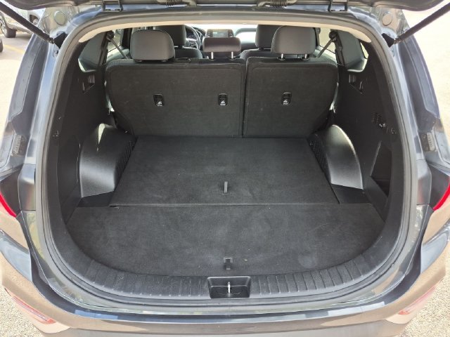 2020 Hyundai Santa Fe SE - Photo 24