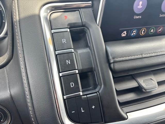 Used 2021 Black Chevrolet High Country image 31