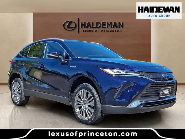 ブルーツリー Pre-Owned 2021 Toyota Venza Limited 4D Sport Utility in