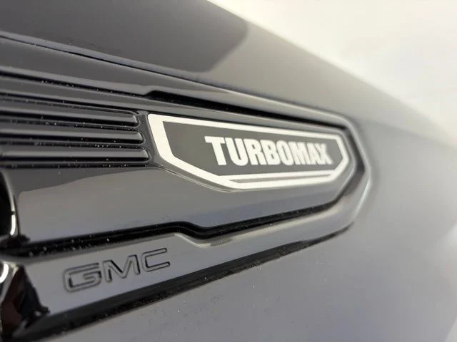 Certified Used 2026 Onyx Black GMC Elevation image 10