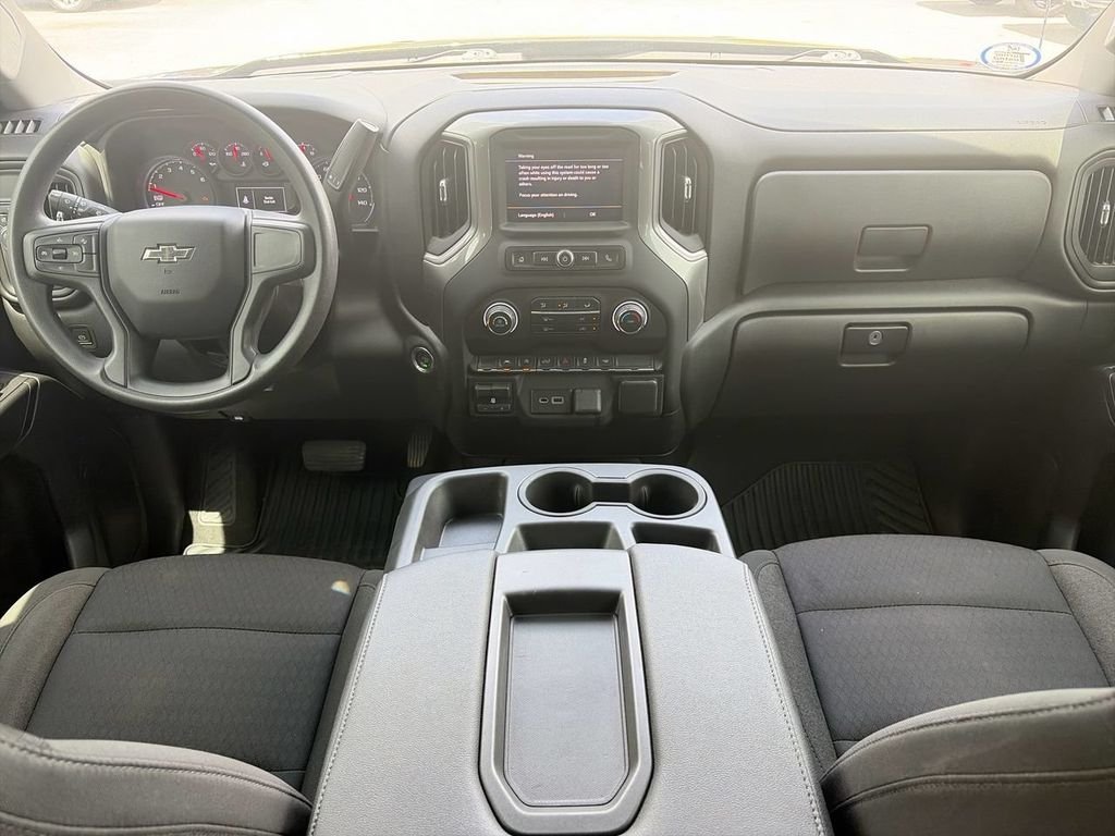 Used 2023 Black Chevrolet Custom image 9