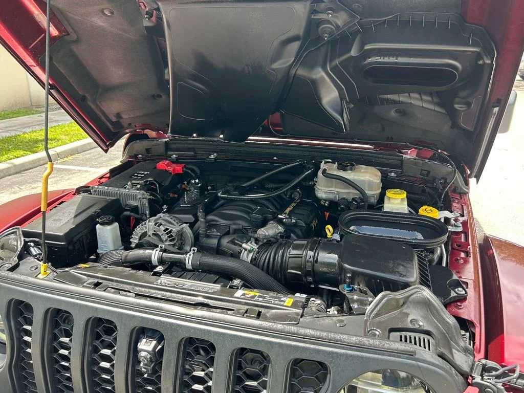 Used 2022 Red Jeep Unlimited Rubicon 392 image 27