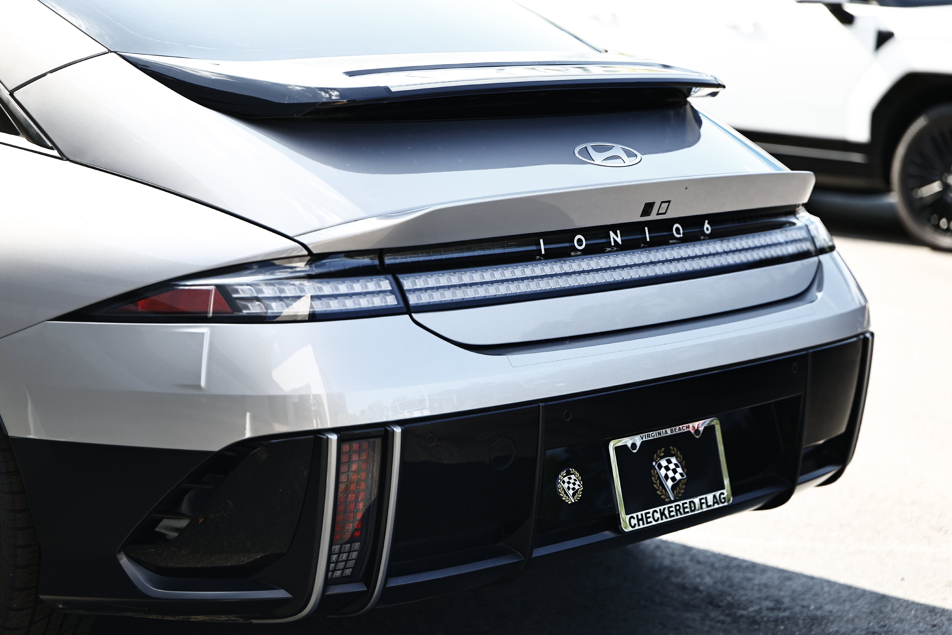 Used 2023 Curated Silver Hyundai SEL image 9