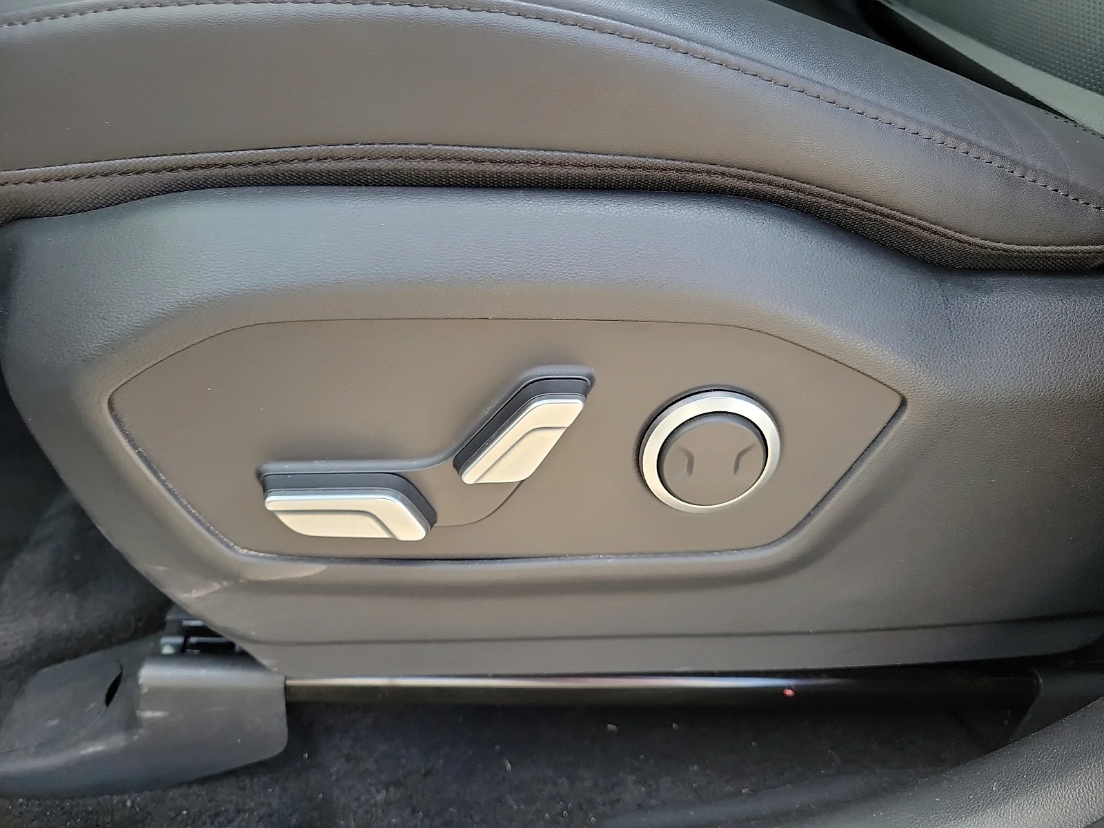 Certified Used 2026 White Hyundai SEL image 20