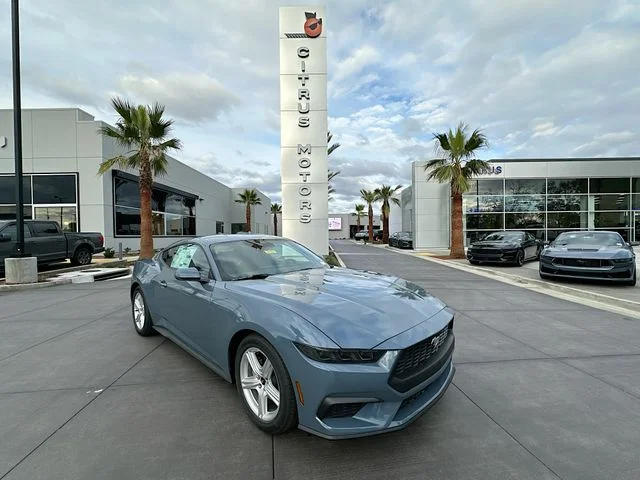 2026 Ford Mustang EcoBoost Fastback's photo