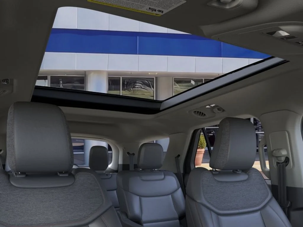 New 2026 Agate Black Metallic Ford Active™ image 22