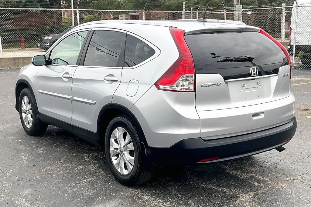 Used 2013  Honda EX-L image 10