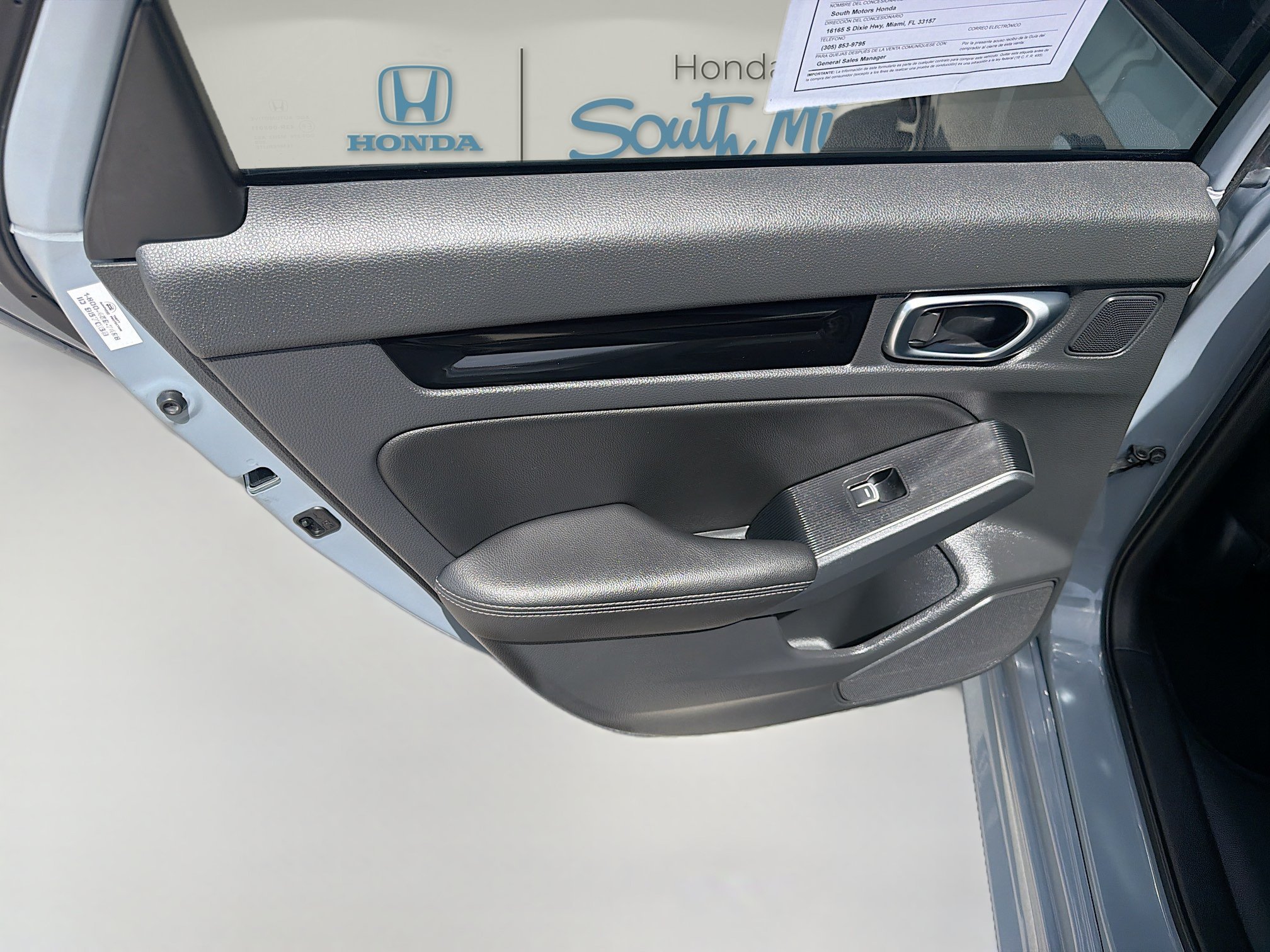 2022 Honda Civic Touring - Photo 25