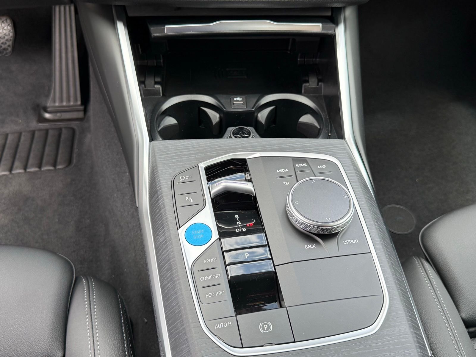 2026 BMW i4 40 - Photo 27