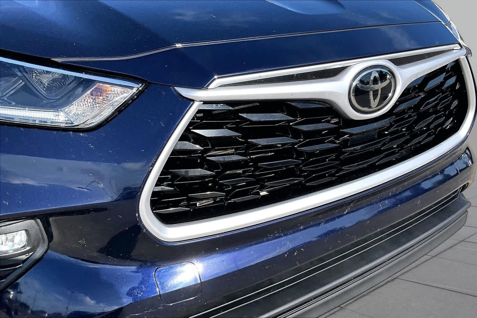 Used 2021 Blueprint Toyota XLE image 28