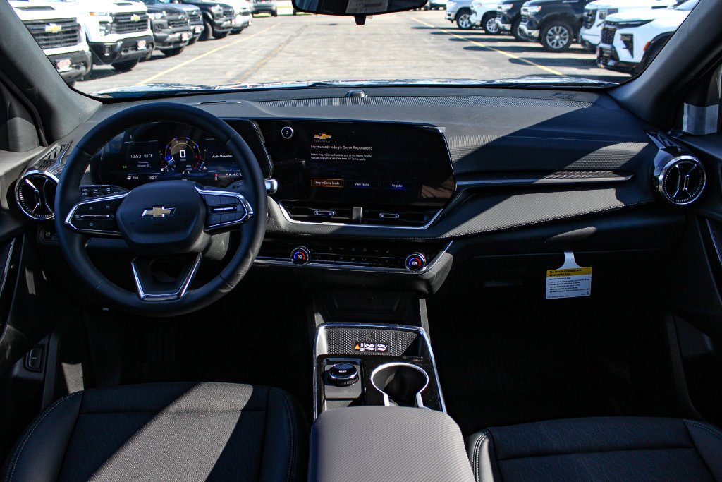 2027 Chevrolet Equinox LT - Photo 21