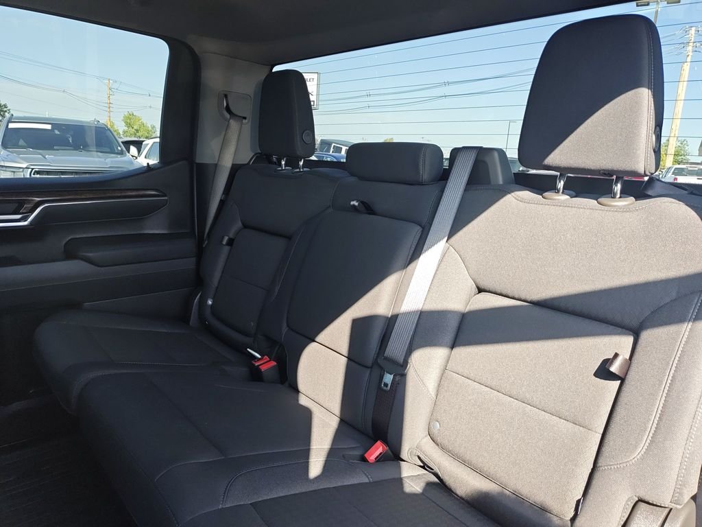 Certified Used 2025 White GMC Elevation image 14