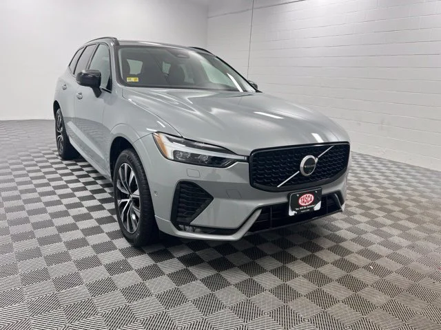2024 Volvo XC60 B5 Plus Dark Theme