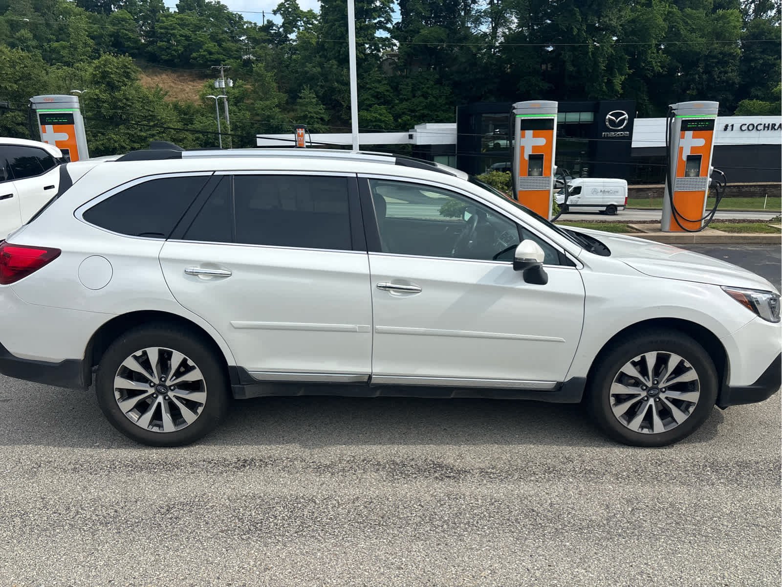 Used 2018 Crystal White Pearl Subaru Touring image 5