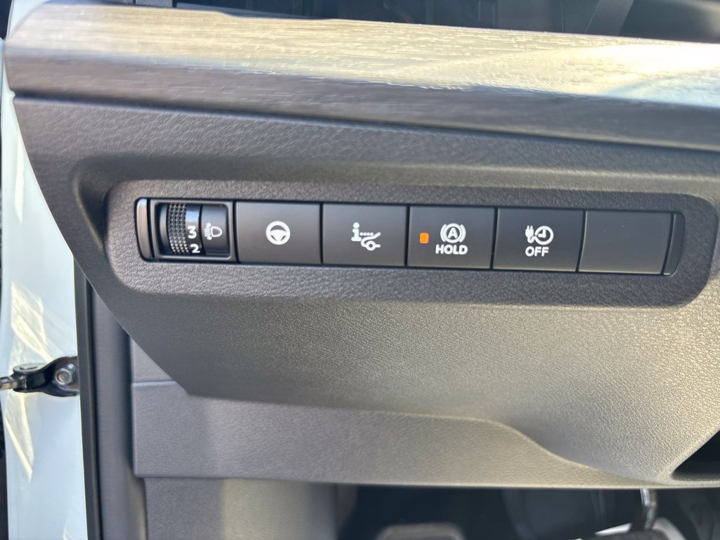 Certified Used 2023 White Nissan ENGAGE+ e-4ORCE image 21