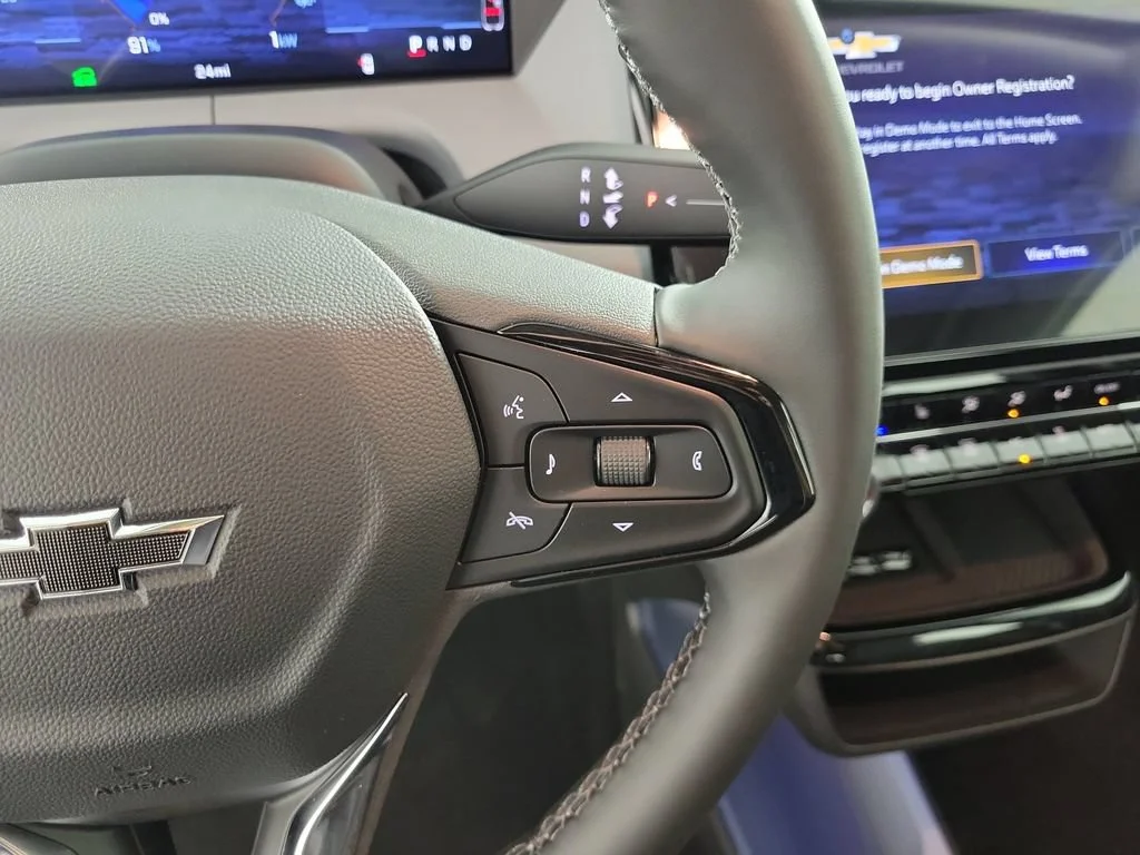2027 Chevrolet Bolt RS - Photo 24
