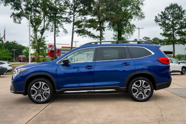New 2026 Sapphire Blue Pearl Subaru Limited image 2