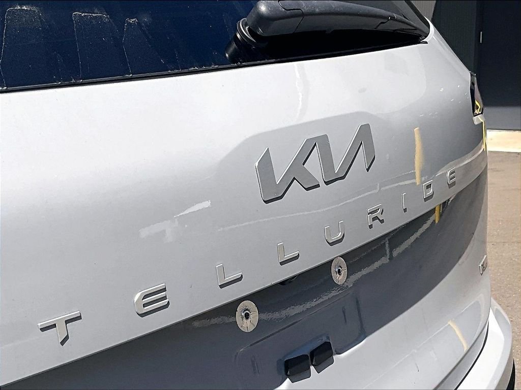 Used 2024 Gray Kia EX X-Line image 27