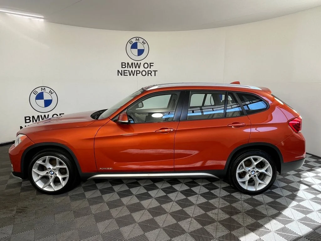 Used 2015 Orange BMW xDrive28i image 12