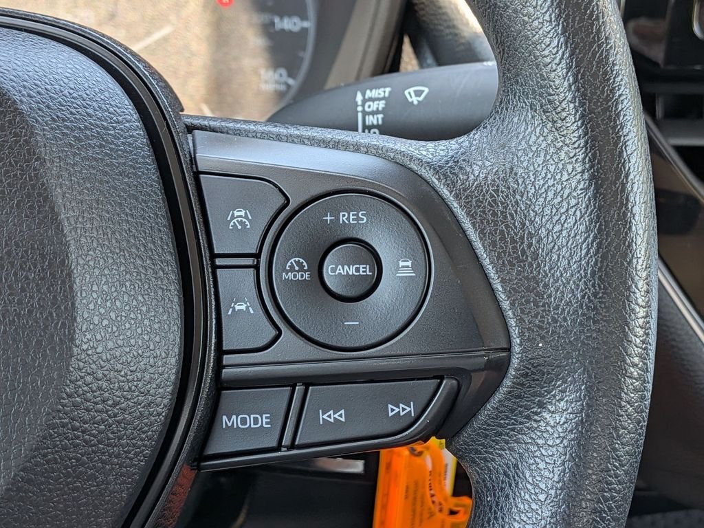 2023 Toyota Corolla LE - Photo 15
