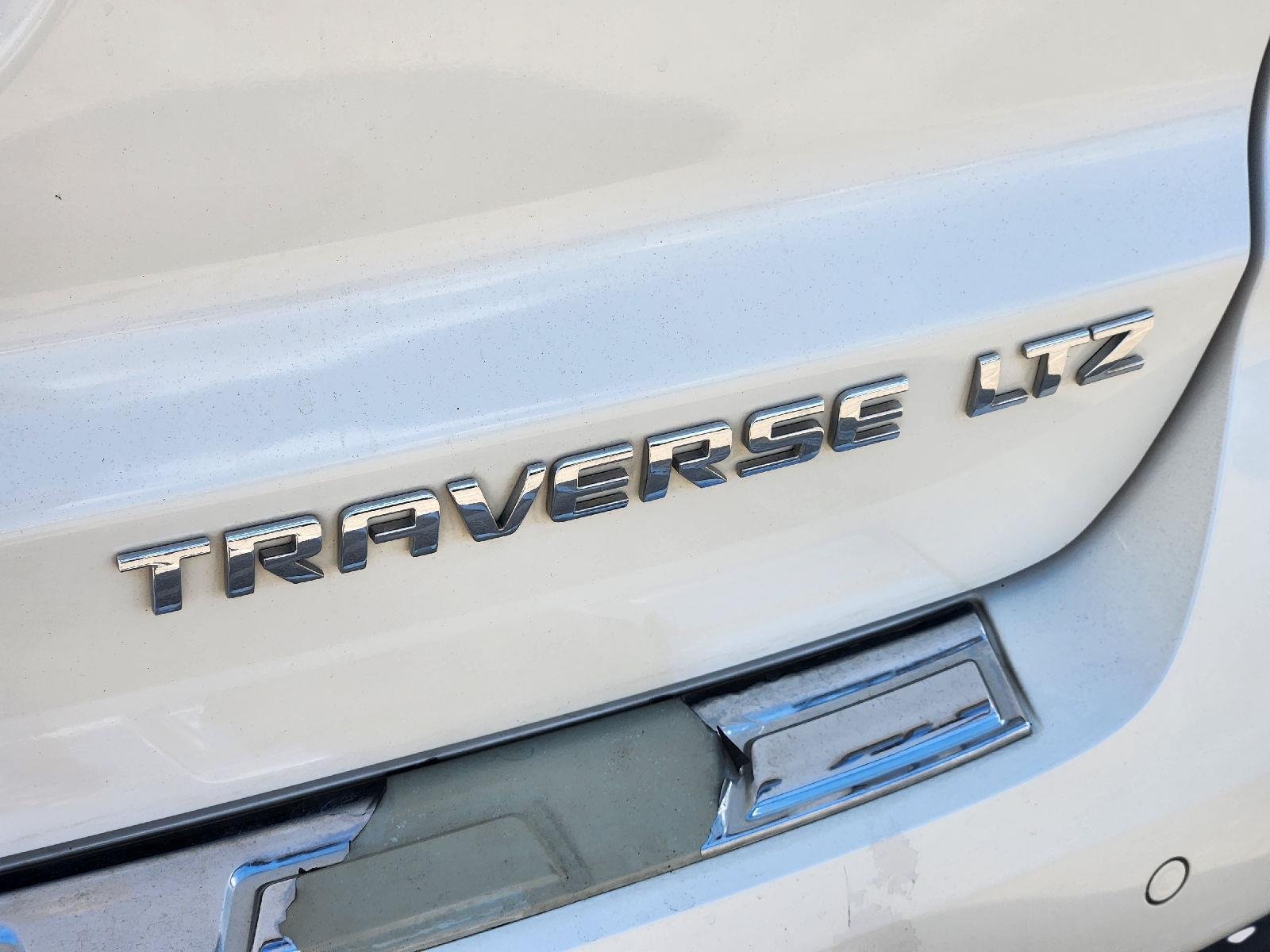 Used 2015 White Chevrolet LTZ image 11