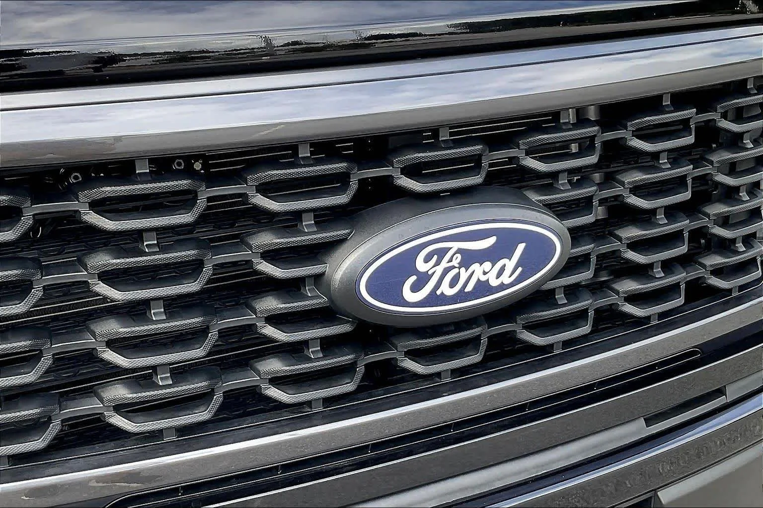 Used 2025 Agate Black Ford STX image 75