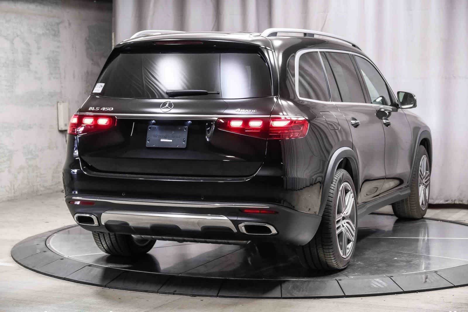 2026 Mercedes-Benz GLS Base - Photo 4