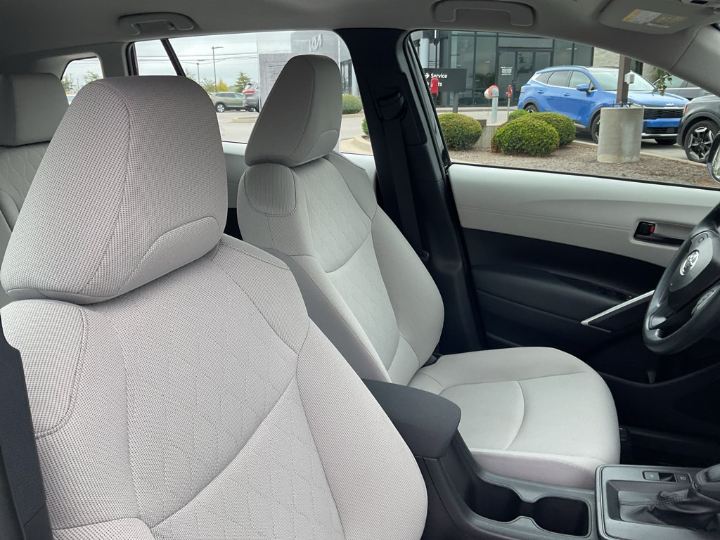 Used 2026 Jet Black Toyota L image 12