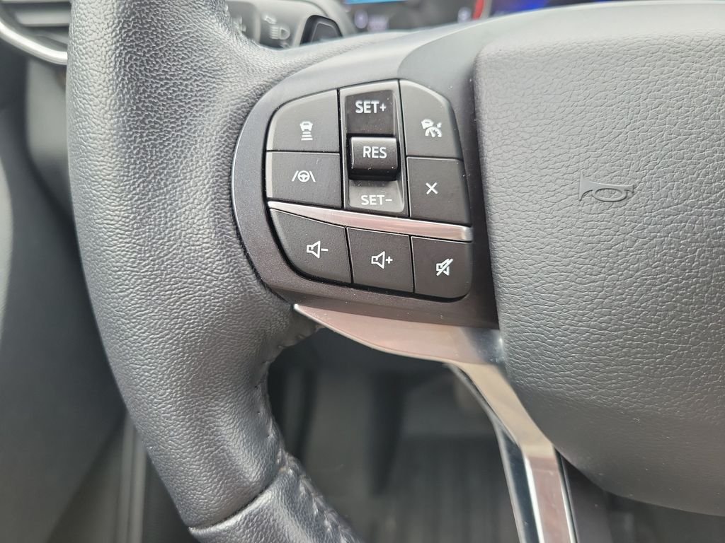 Used 2020 Silver Ford Limited image 25
