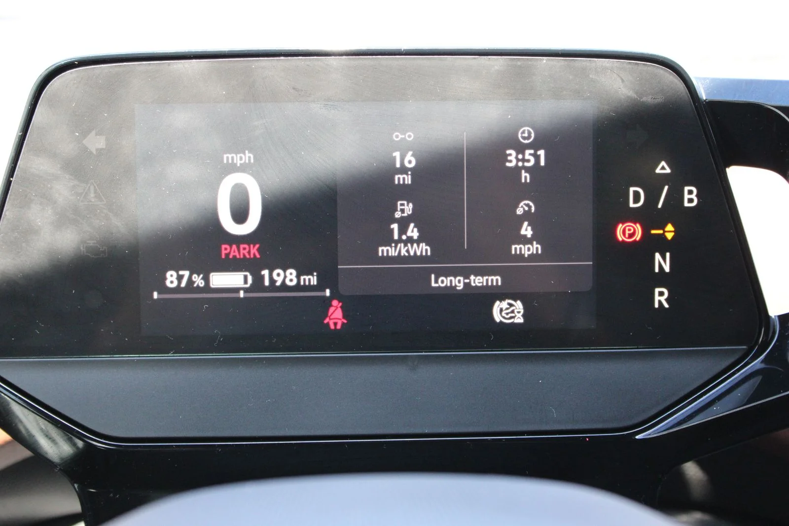 Used 2023  Volkswagen Pro image 5