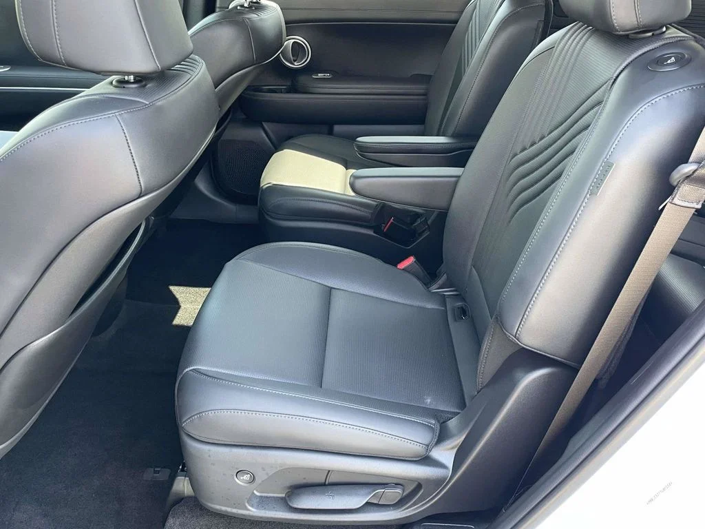 Certified Used 2026 White Hyundai SEL image 10