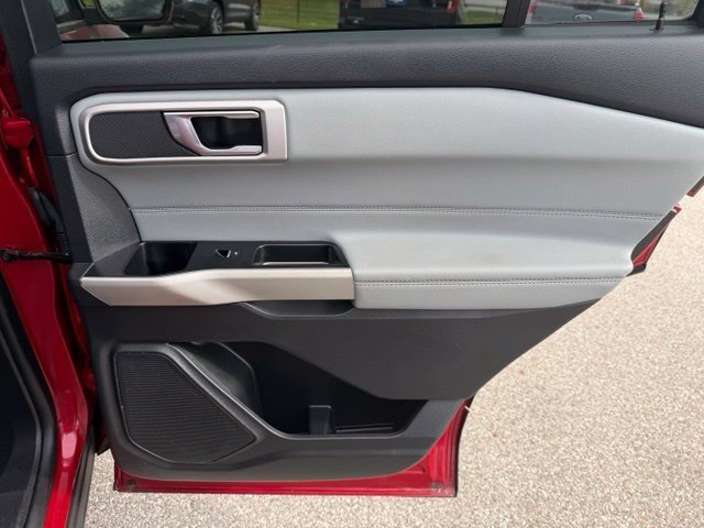 Certified Used 2022 Red Metallic Ford XLT image 41