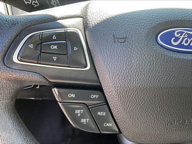 Used 2015 Red Ford SE image 23