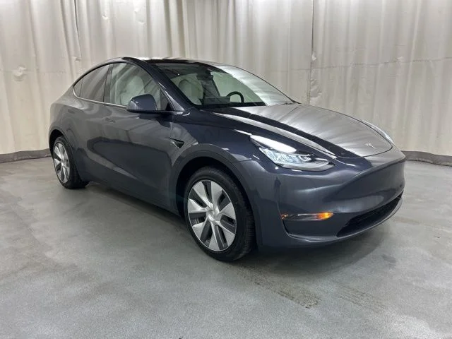2023 Tesla Model Y Long Range Dual Motor All-Wheel Drive's photo