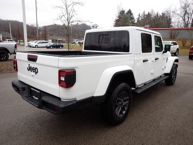 New 2026 Bright White Clear-Coat Exterior Paint Jeep Sport S image 7