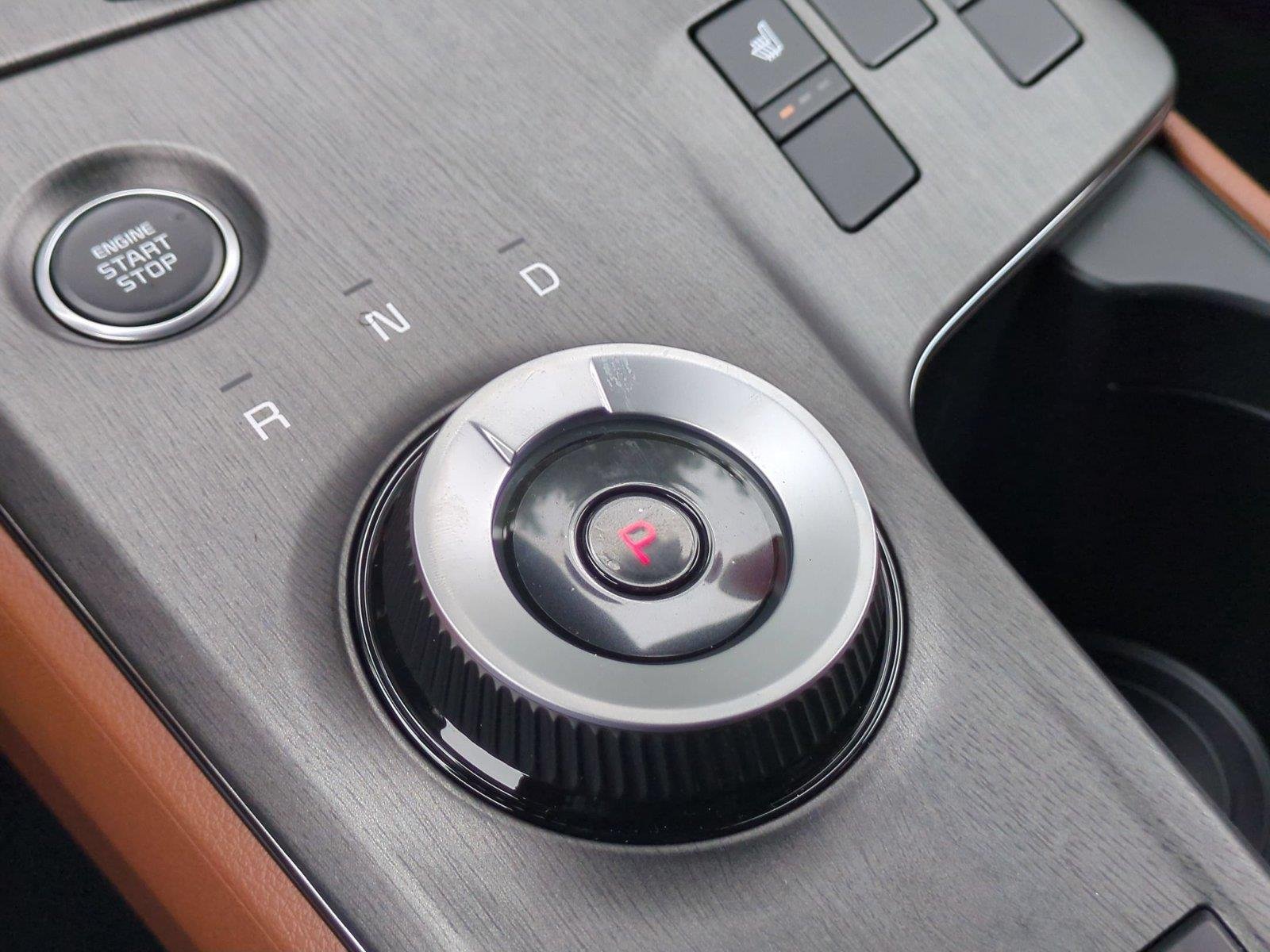 New 2027 WOLF GRAY KIA  image 27