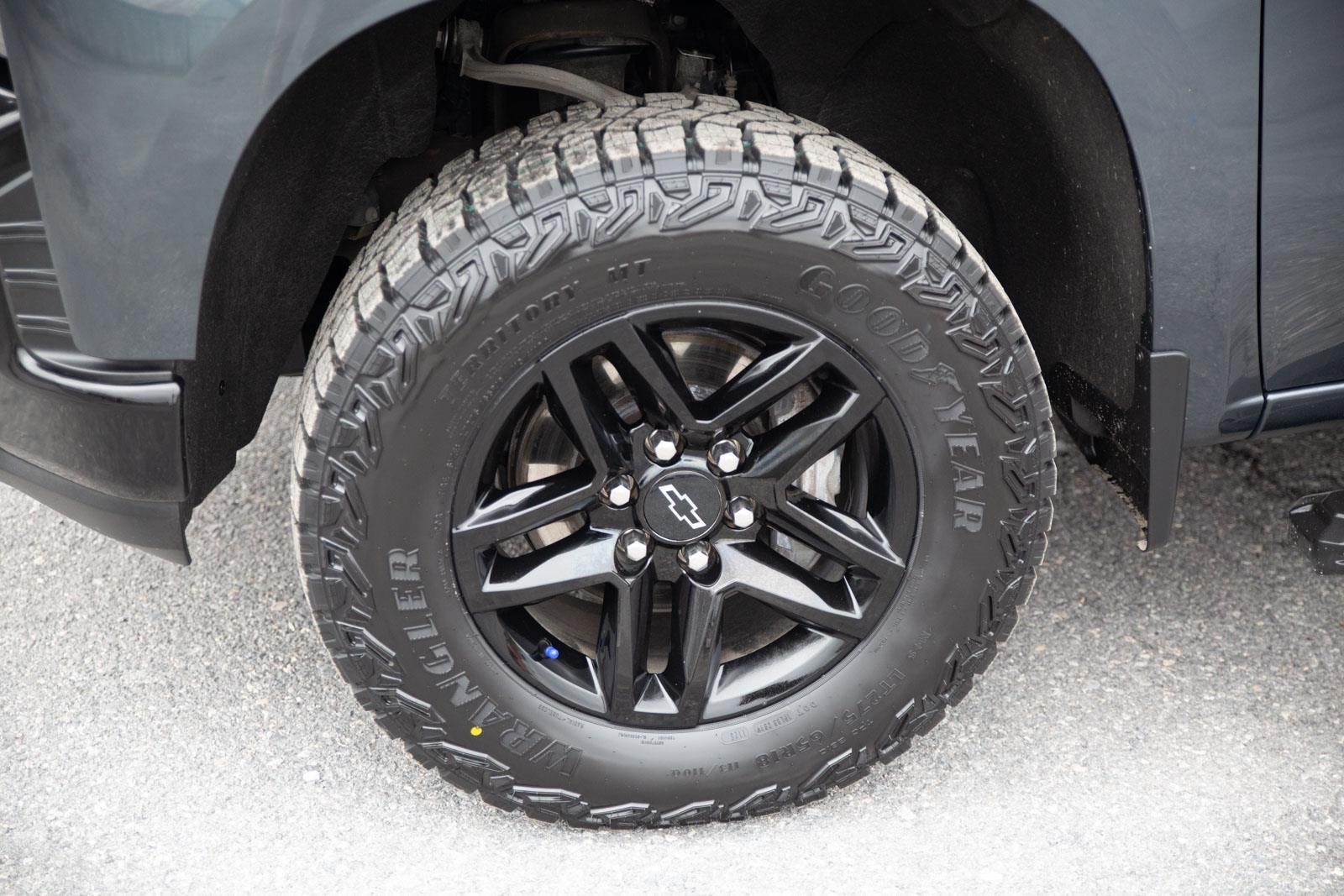 2022 Chevrolet Silverado 1500 Limited Custom - Photo 15