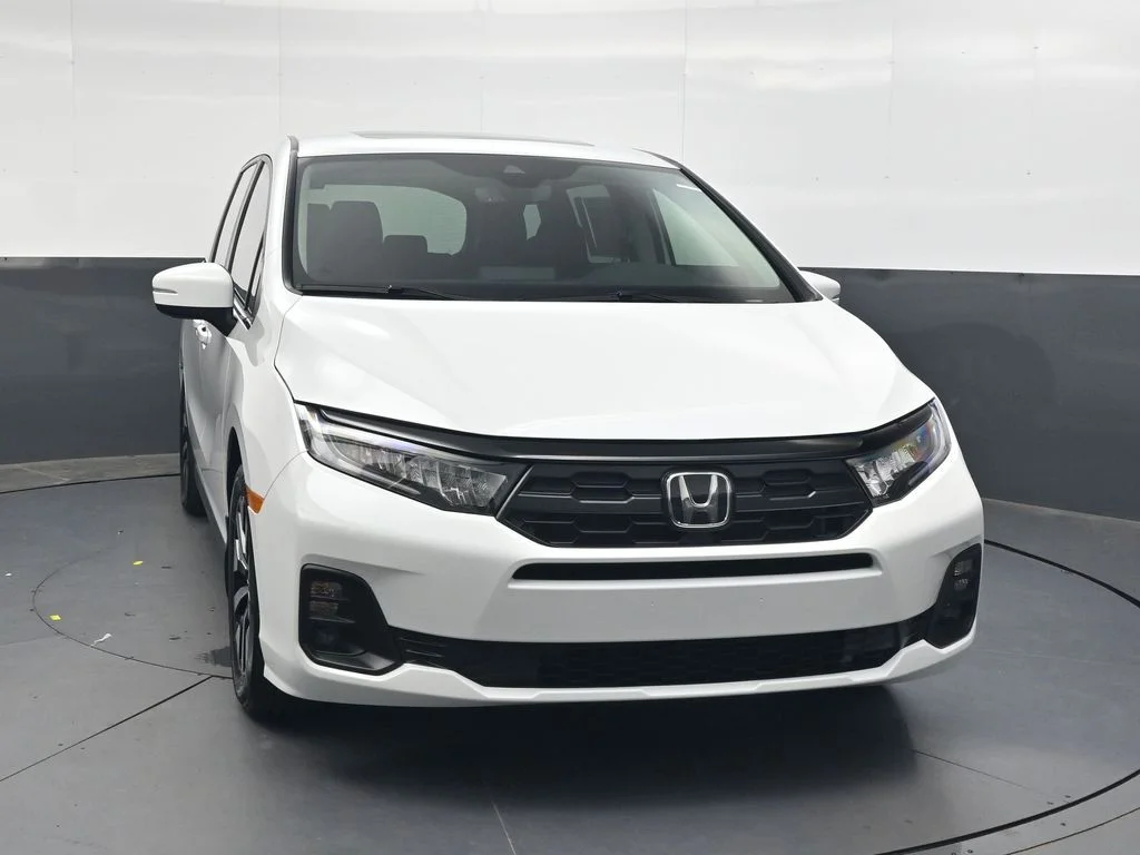 New 2026 Platinum White Pearl Honda EX-L image 9