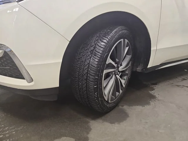 Used 2019 White Acura 3.5L Technology Package image 31