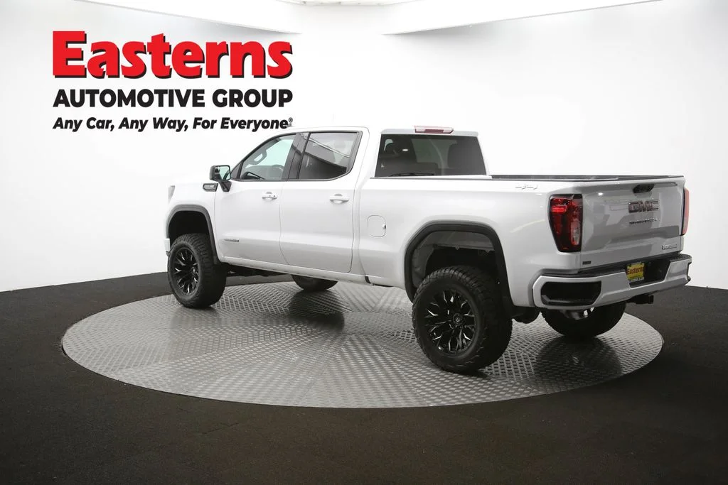 Used 2025 White GMC Elevation image 62