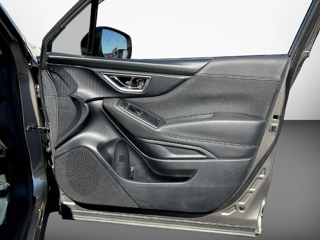 Used 2019 Brown Subaru Premium image 31