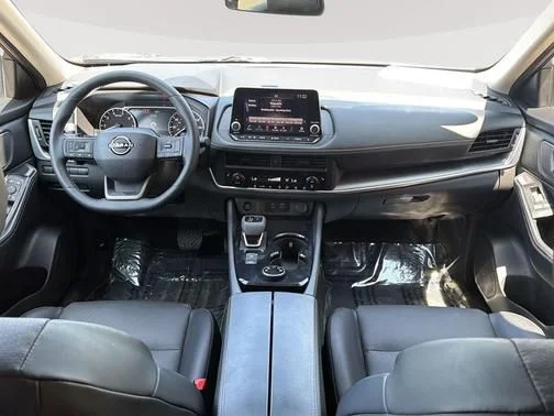 Certified Used 2026 Gray Nissan  image 10