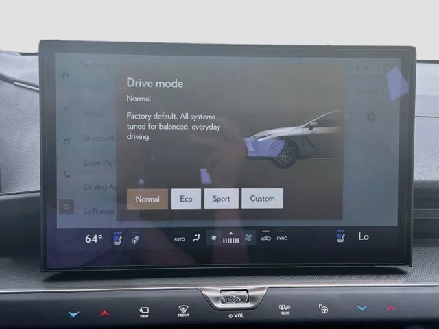 New 2026 Ultra White Lexus PREMIUM PLUS image 28