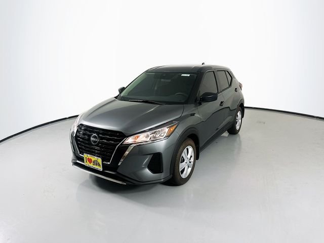 2025 Nissan KICKS PLAY Base - Photo 3