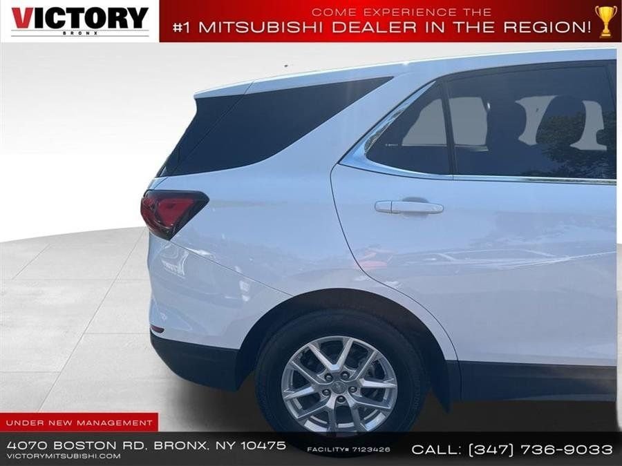 Used 2023 White Chevrolet LT image 10